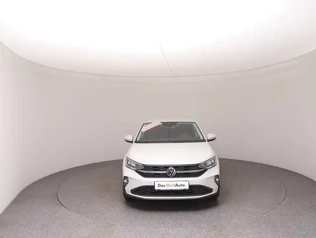 Volkswagen Taigo view 2