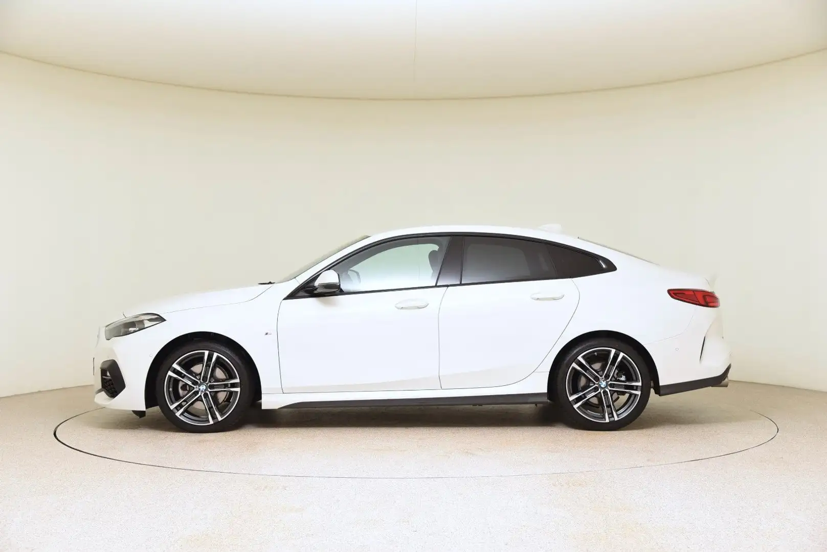 BMW 218i Gran Coupe M Sport Head- Up ACC ParkAss H&K Білий - 2