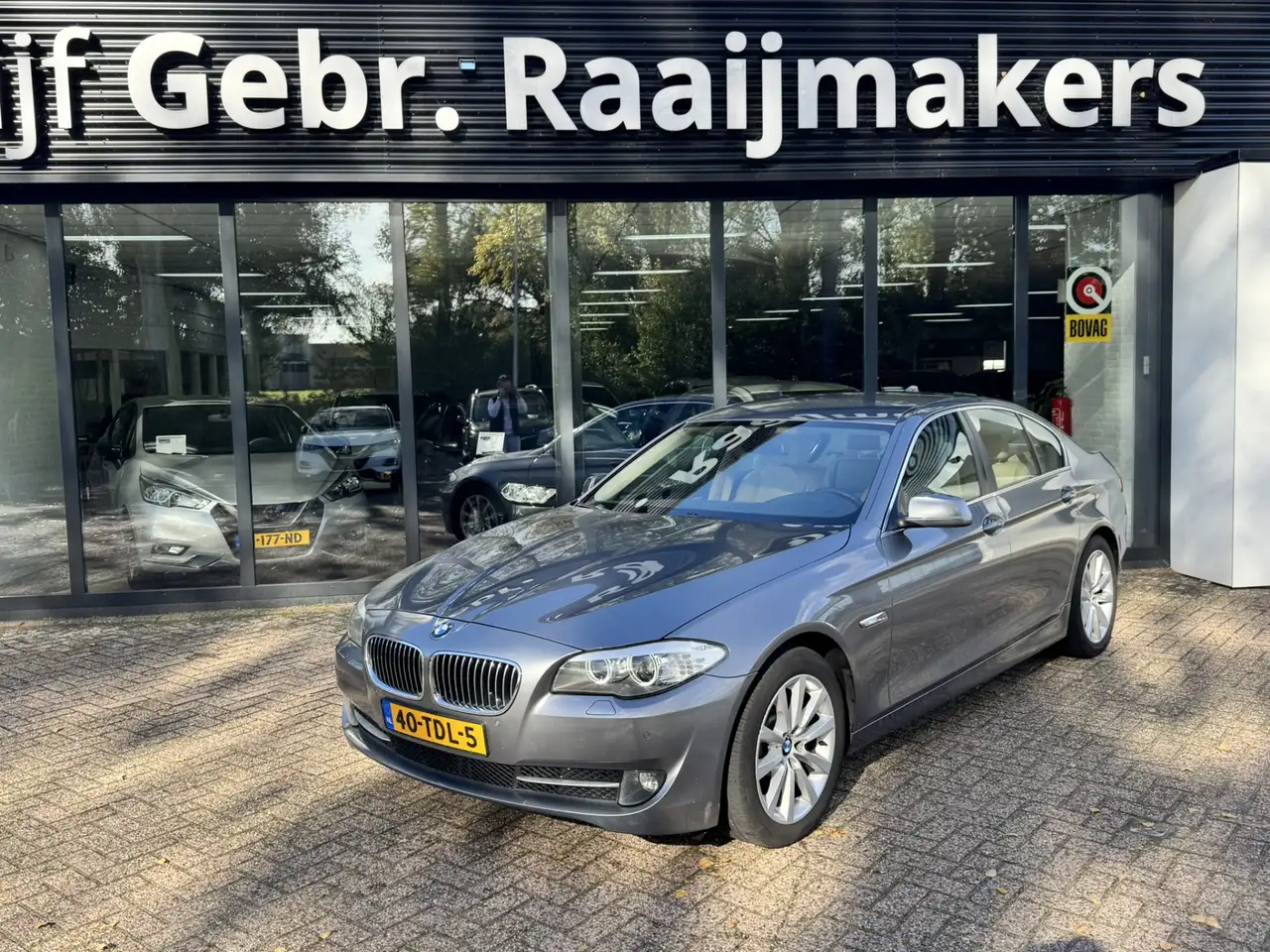 BMW 528