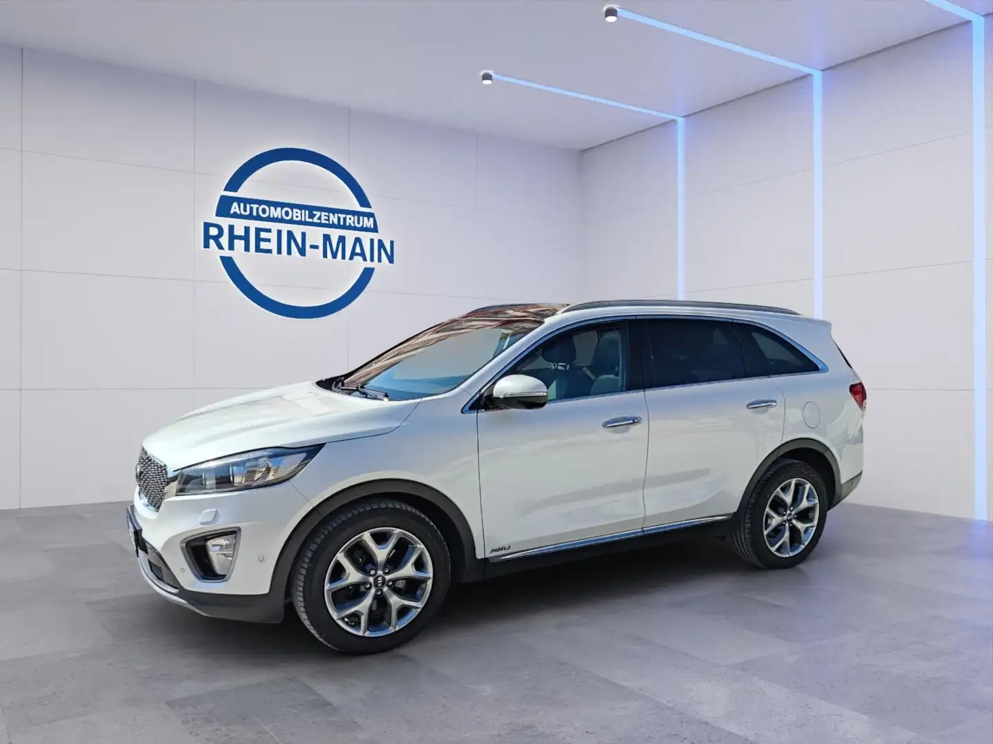 Kia Sorento Platinum Edition 4WD AHK Wit - 1