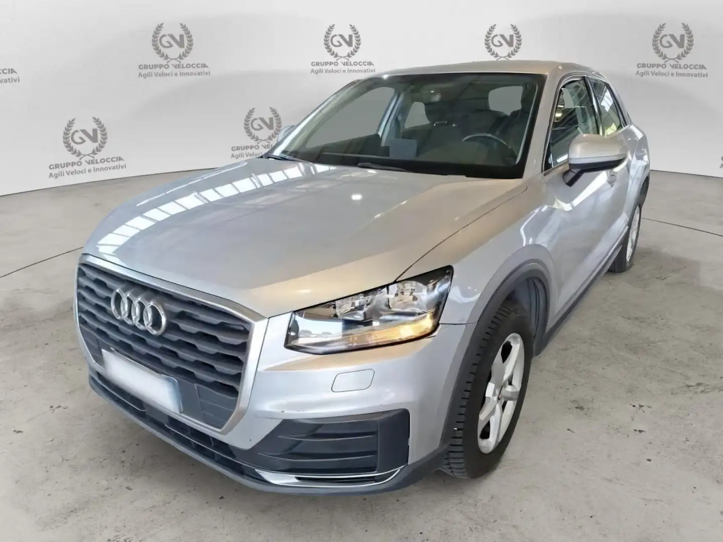 Audi Q2 30 TDI S tronic Business Grigio - 1