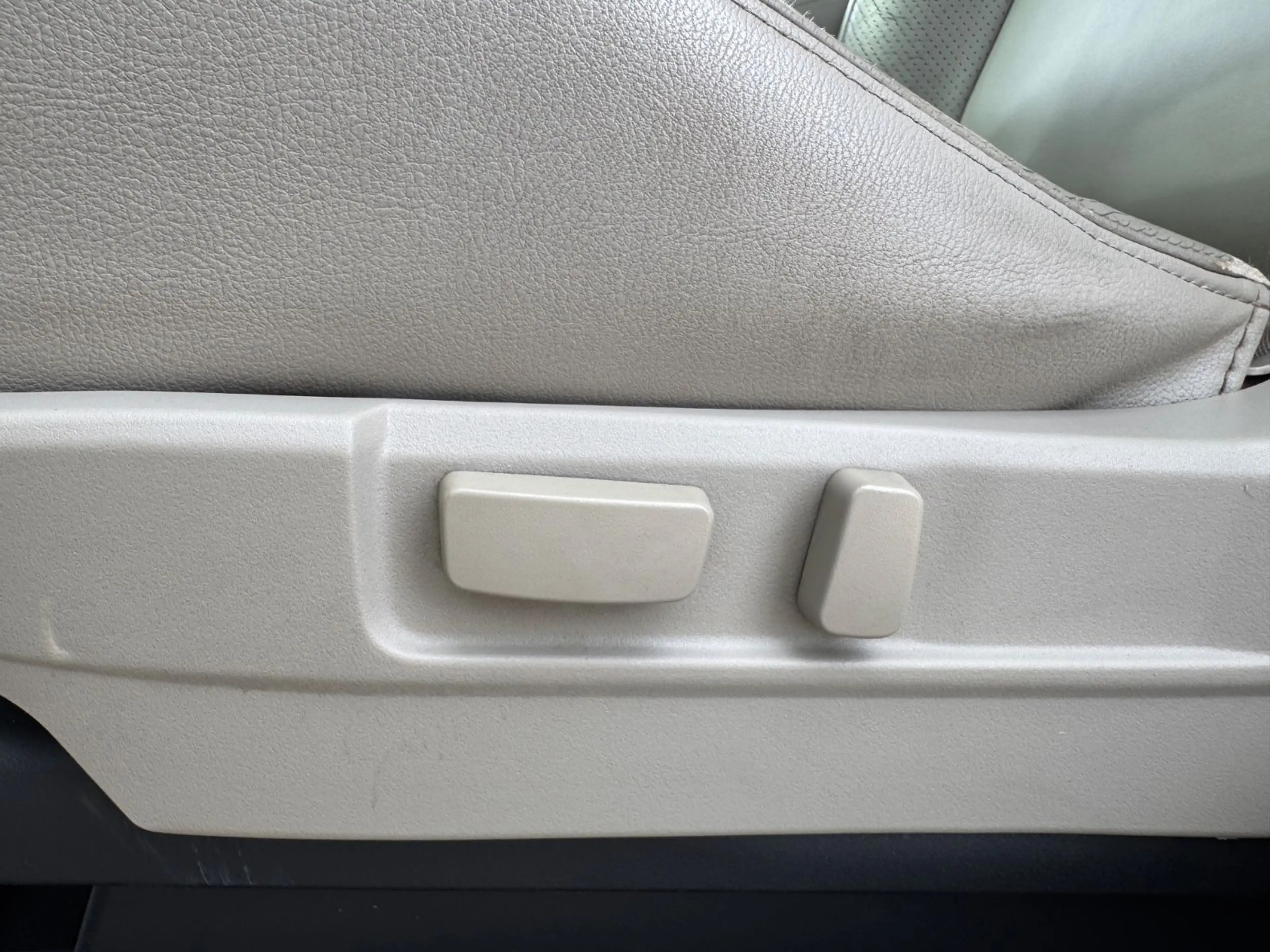 Peugeot 4007 2.2 Platinum 4WD Automatik Kamera Export — photo 14