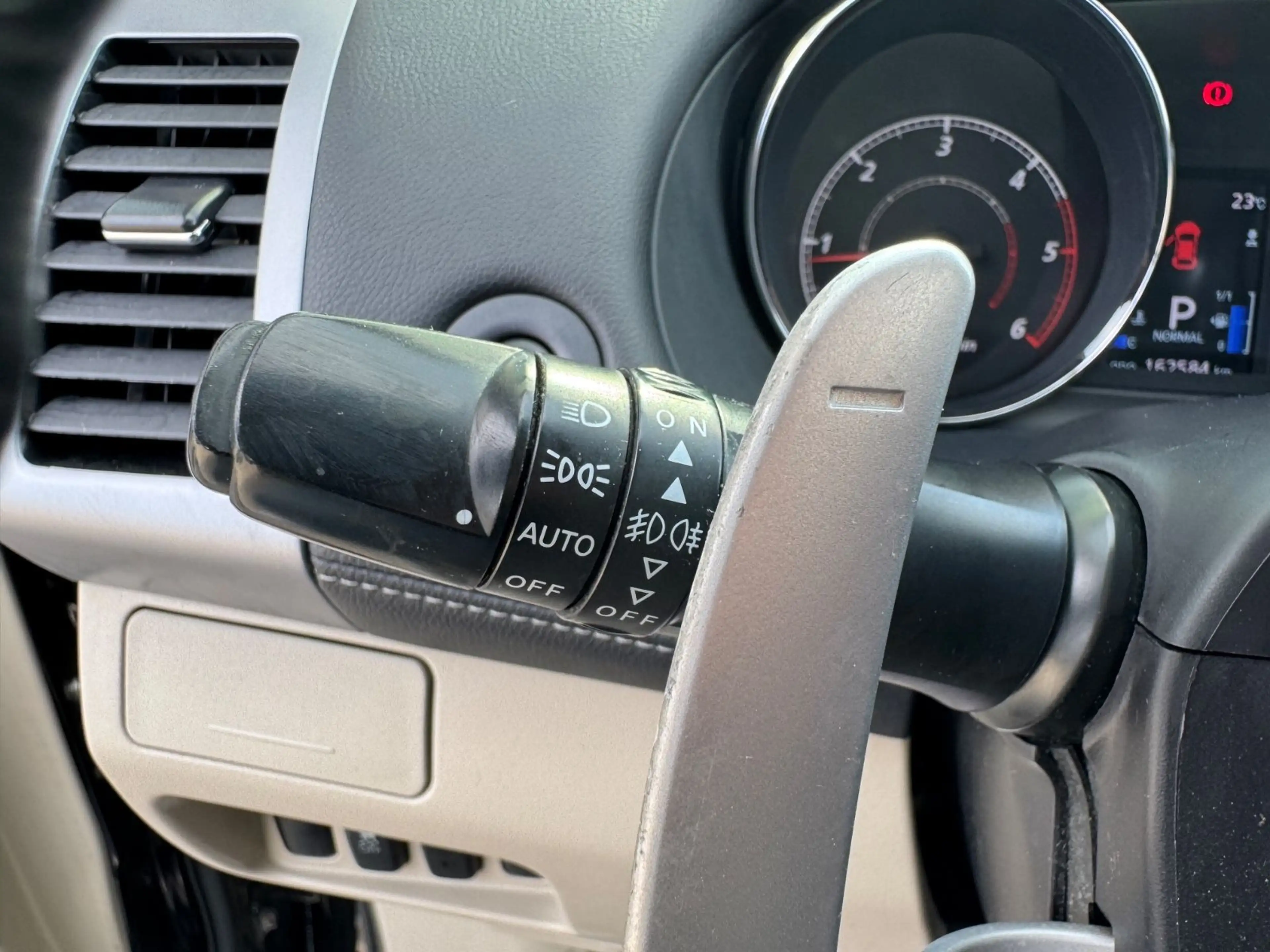 Peugeot 4007 2.2 Platinum 4WD Automatik Kamera Export — photo 12
