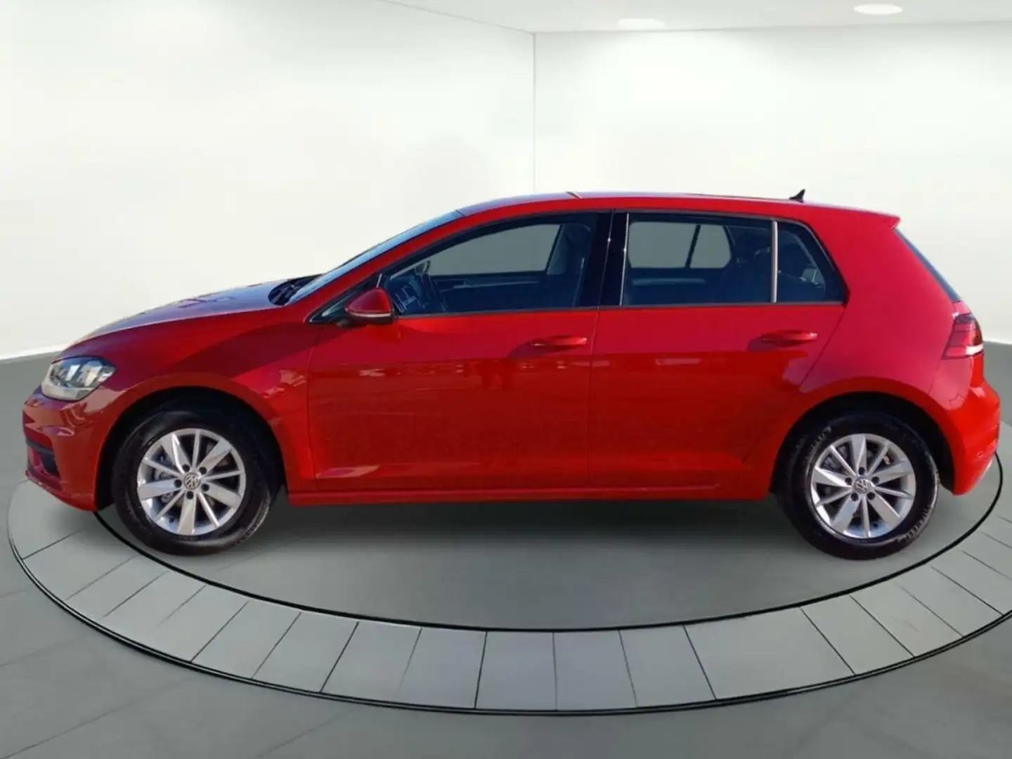 Volkswagen Golf 1.6TDI Last Edition 85kW Rojo - 2