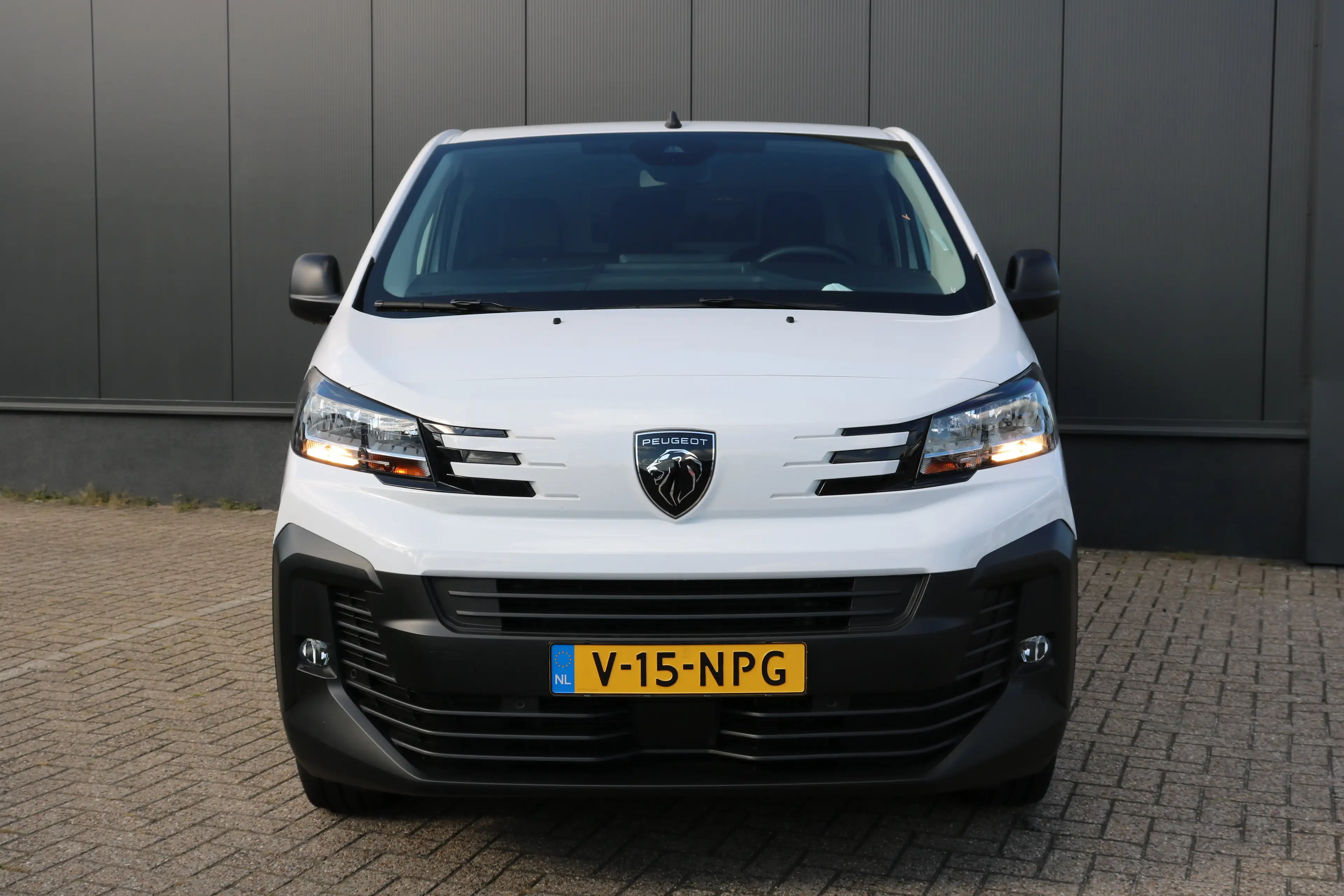 Peugeot e-Expert EV L3 75 kWh | Navi | Camera | PDC V+A | Cruise co — photo 2