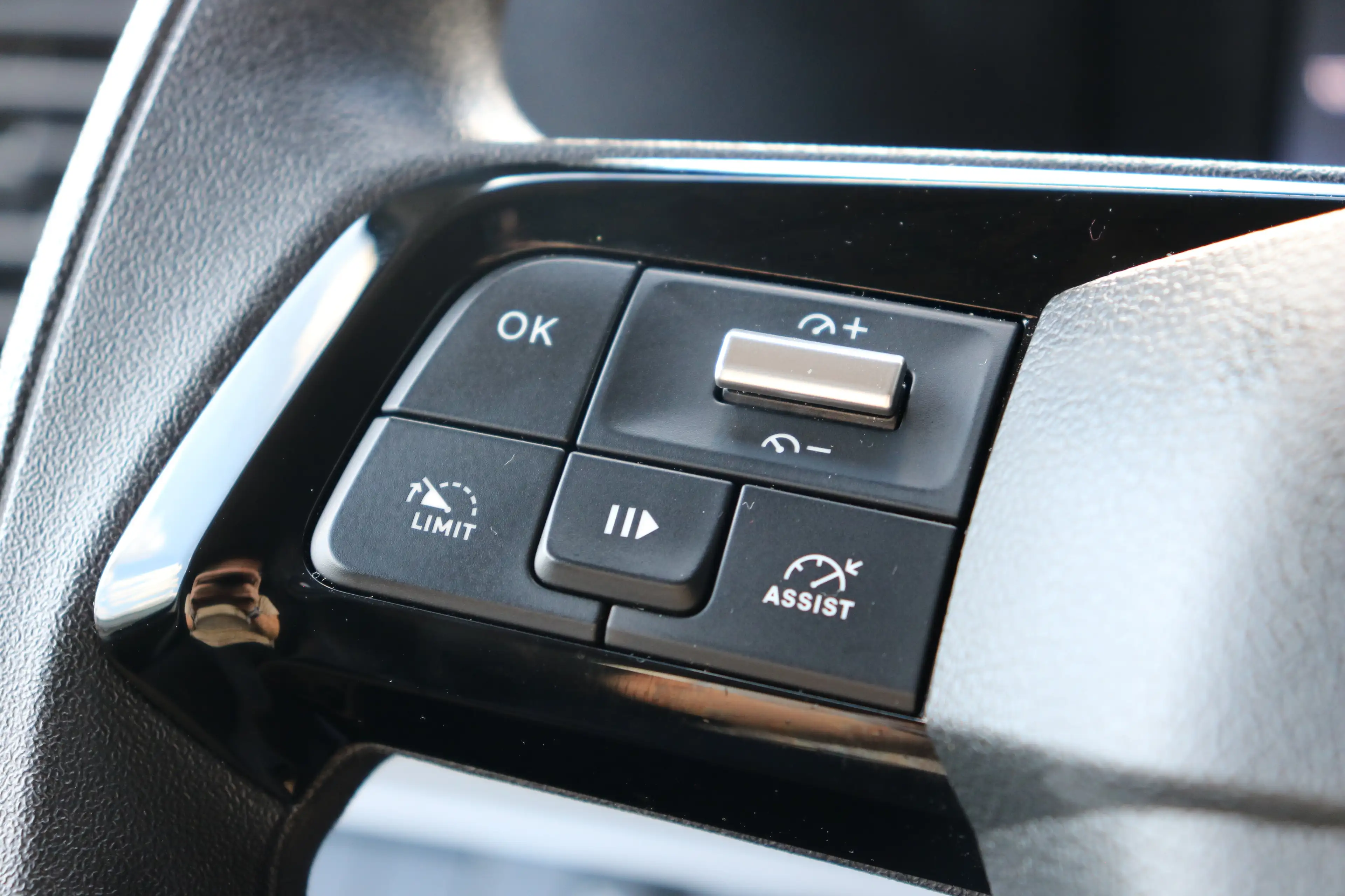 Peugeot e-Expert EV L3 75 kWh | Navi | Camera | PDC V+A | Cruise co — photo 22