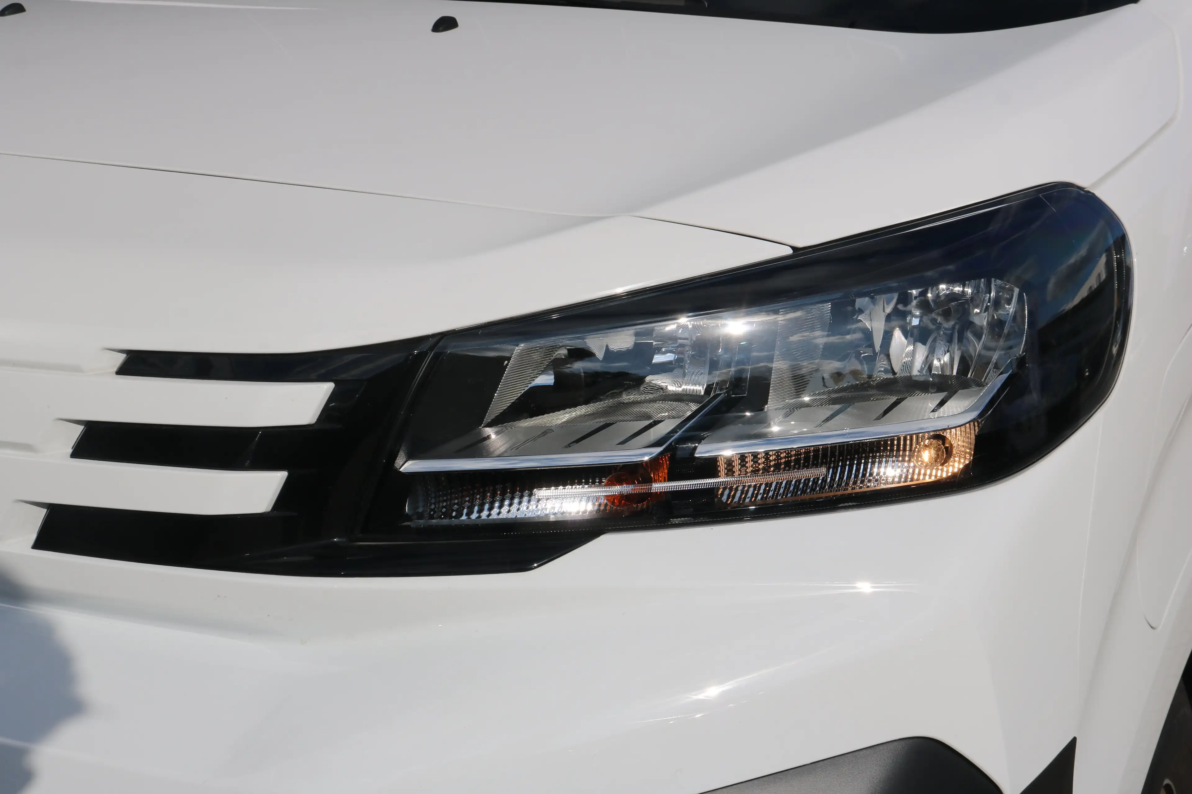 Peugeot e-Expert EV L3 75 kWh | Navi | Camera | PDC V+A | Cruise co — photo 9