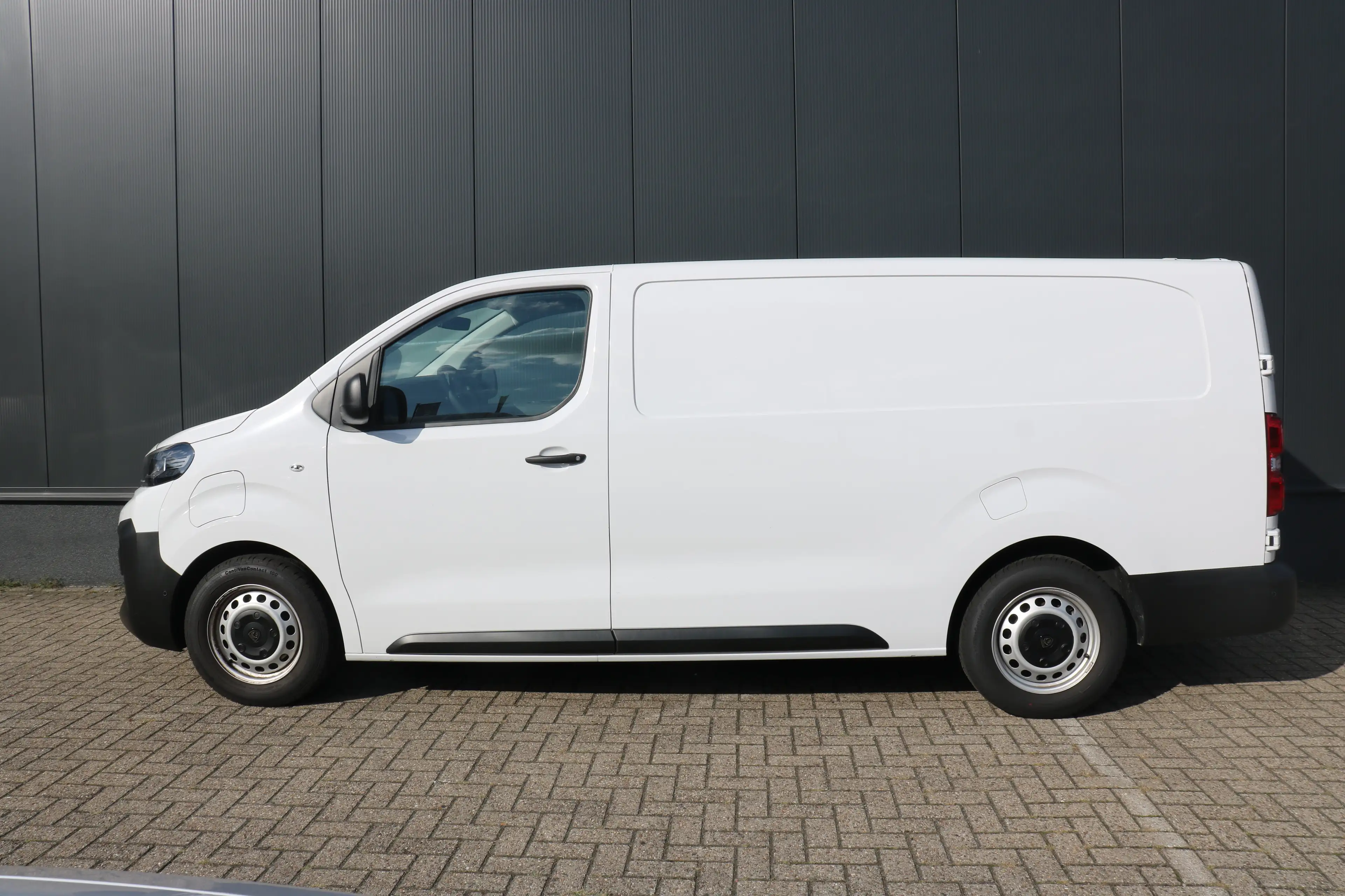 Peugeot e-Expert EV L3 75 kWh | Navi | Camera | PDC V+A | Cruise co — photo 3