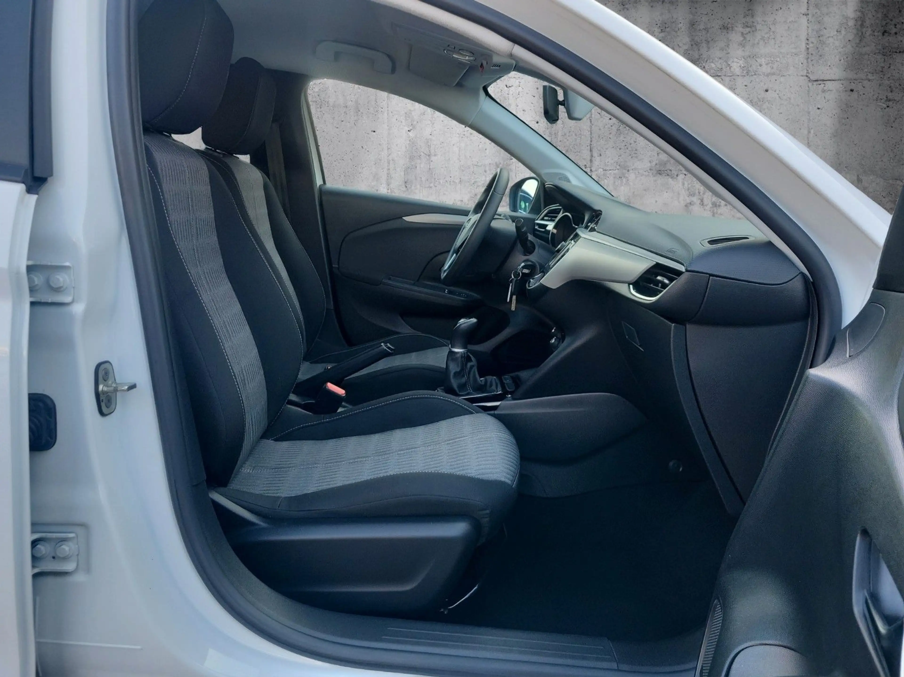 Opel Corsa F "Edition" AU/HU/Inspektion NEU/Garantie — photo 23