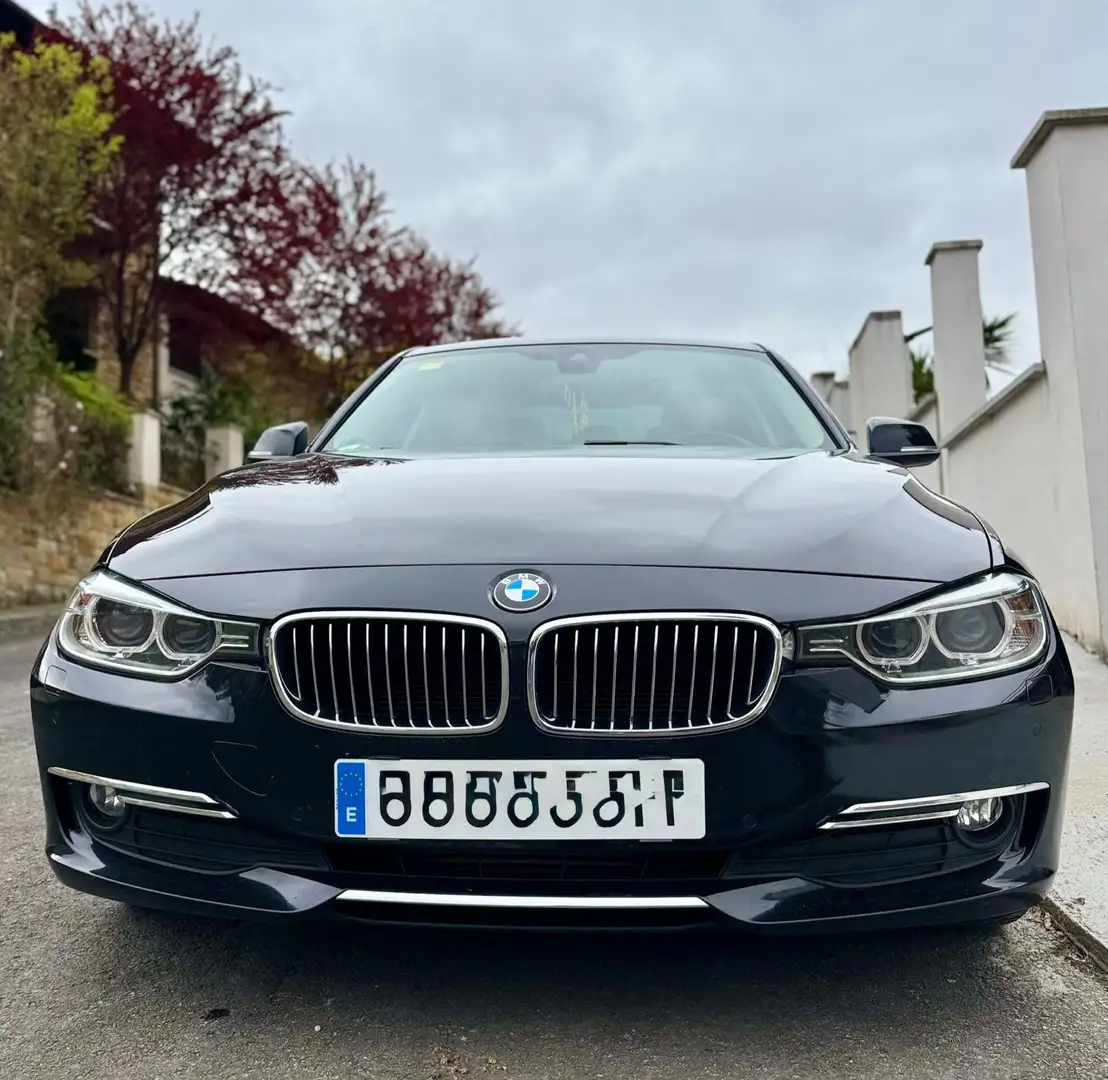 BMW 320 320dA Luxuri - 1