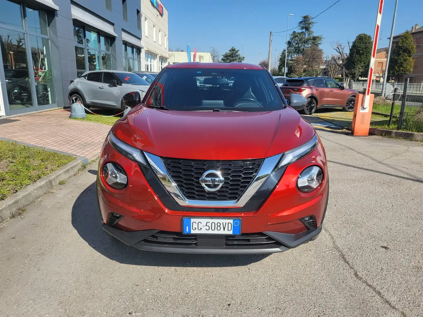 Nissan Juke 1.0 dig-t N-Connecta 114cv Rouge - 2