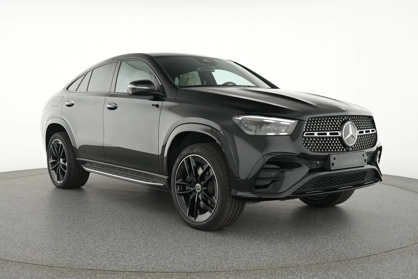 Mercedes-Benz GLE 350 Coupé de 4MATIC AMG Line Noir - 2