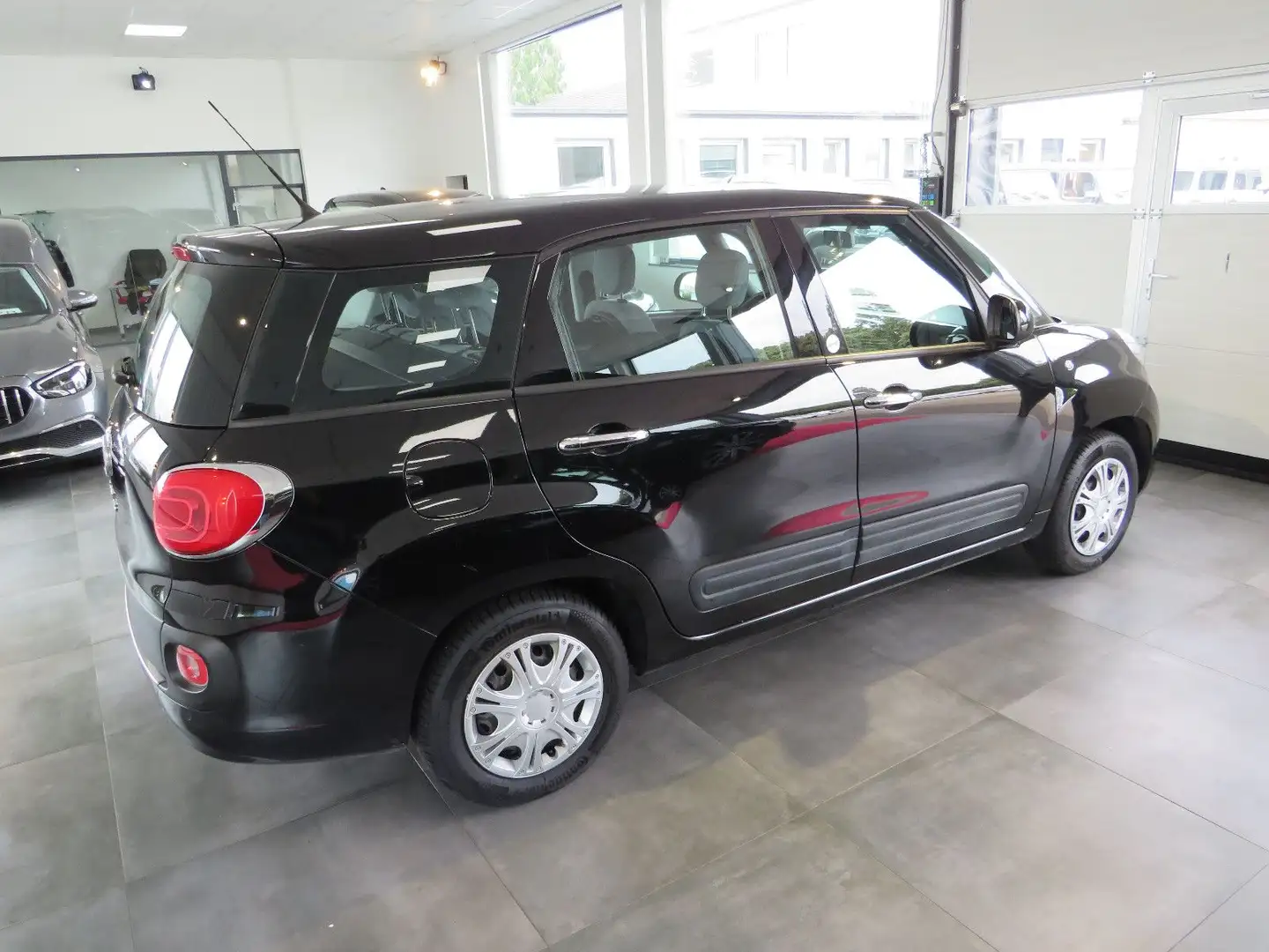 Fiat 500L Living Pop Star 0.9 TwinAir *KLIMA+EURO 6* Schwarz - 2