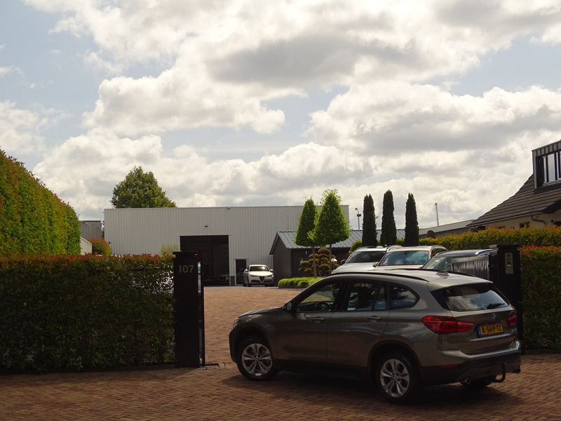 BMW X1 xDrive20i Essential | Trekhaak | 4x4| Verst. A-ban — photo 22