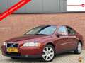 Volvo S60 2.4 AUTOMAAT | NL-AUTO! | NAVI | LEDER | TREKHAAK! Rosso - thumbnail 1