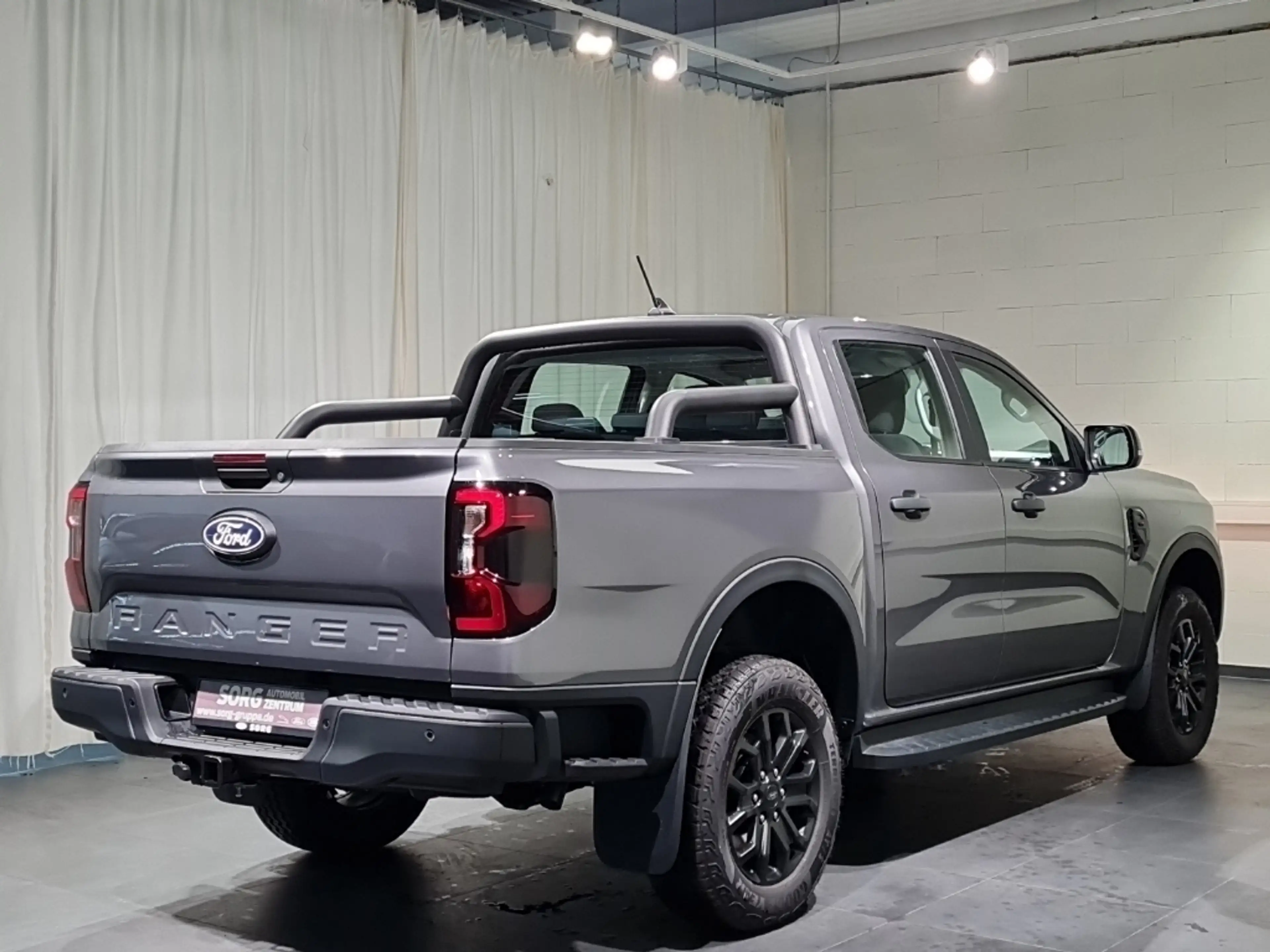Ford Ranger XLT Doppelkabine 3,0l V6 e-4WD — photo 3