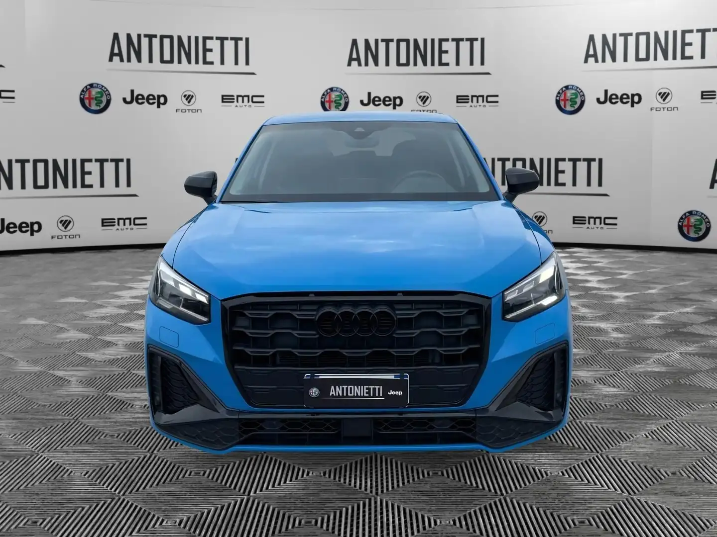 Audi Q2 Q2 30 TDI S tronic Identity Black Blau - 2