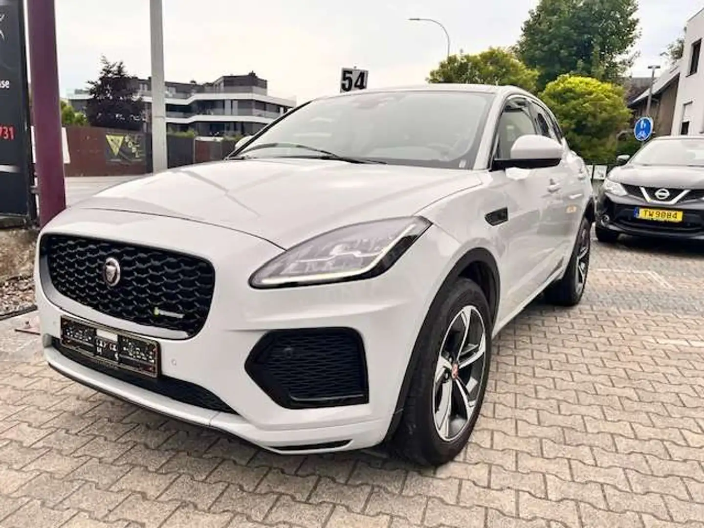Jaguar E-Pace 2.0 T MHEV AWD P200 R-Dynamic Black Gris - 1