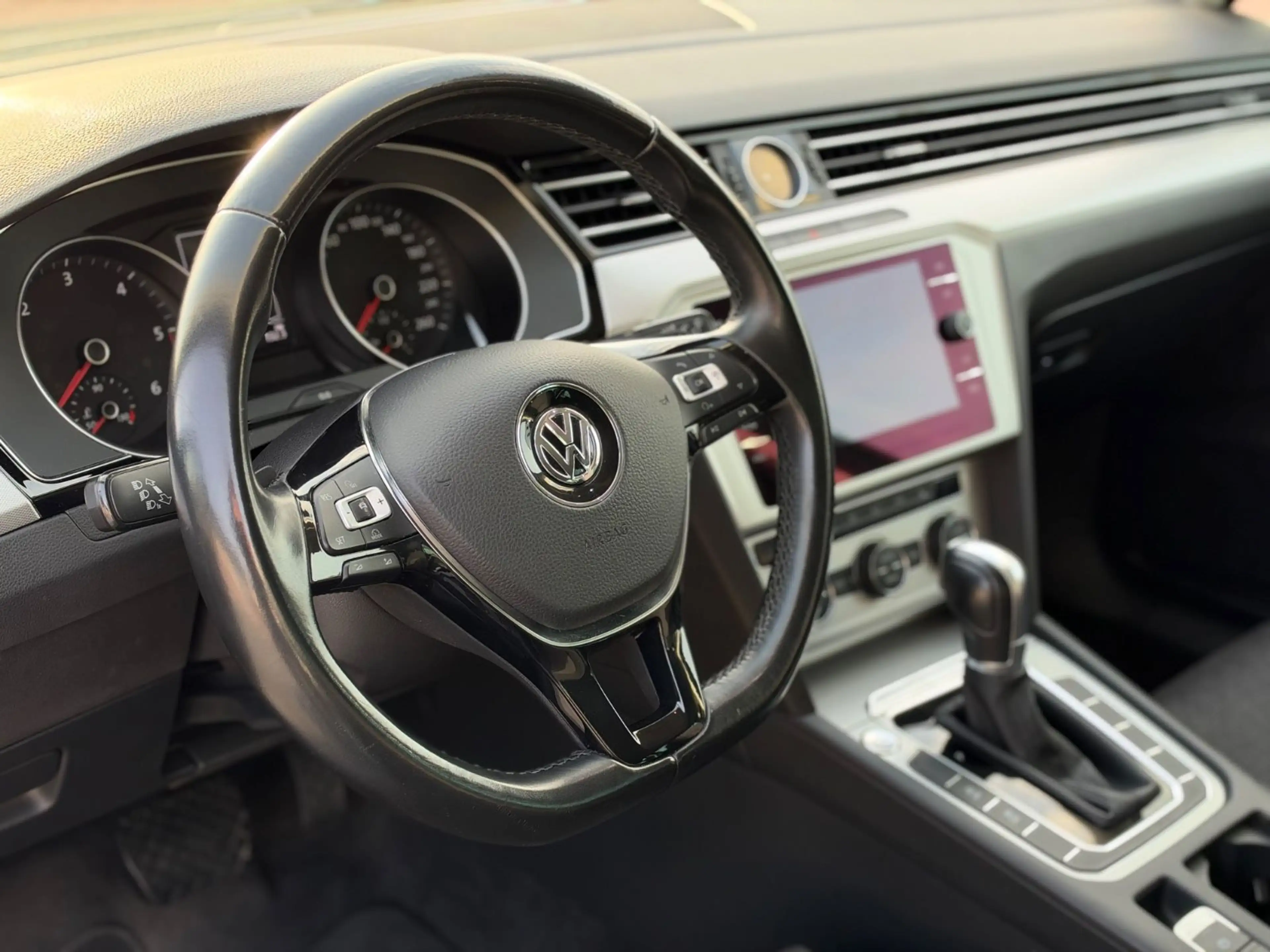 Volkswagen Passat Variant Comfortline — photo 11