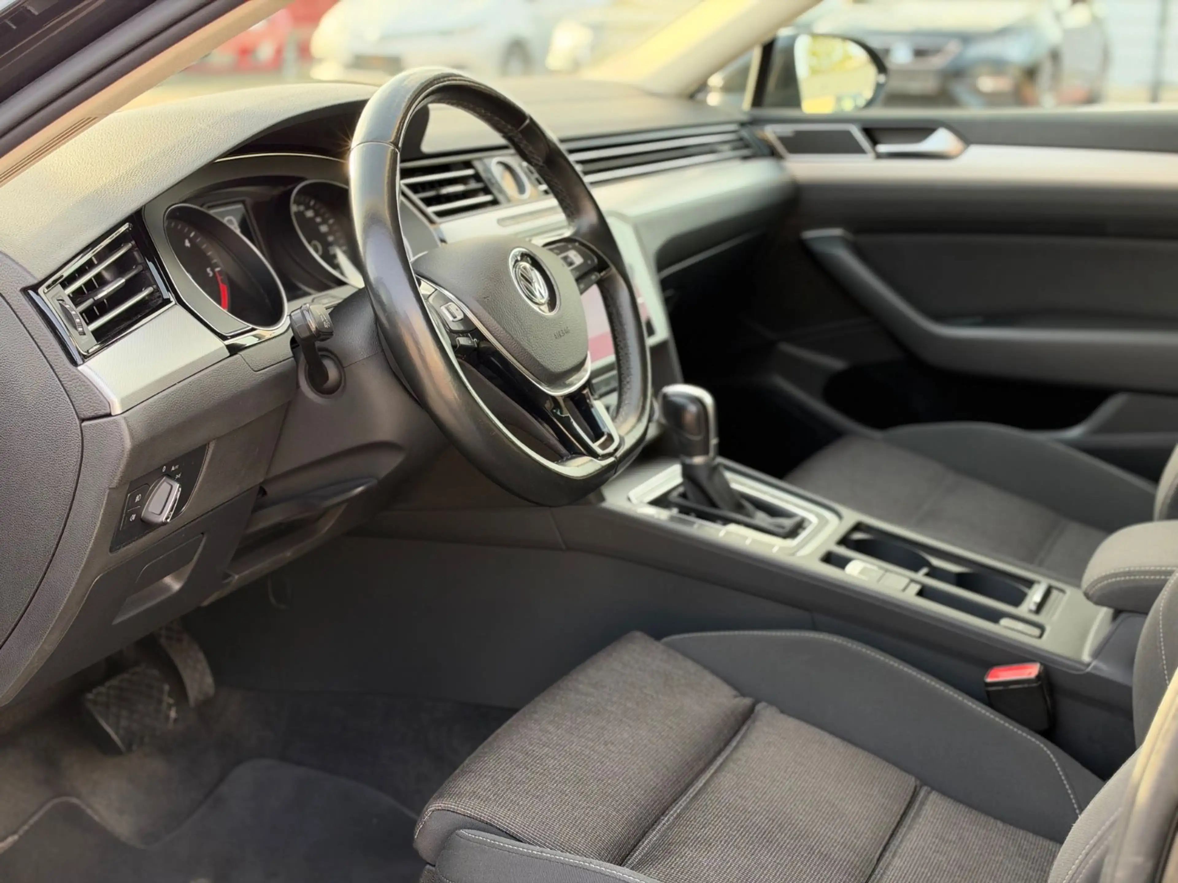 Volkswagen Passat Variant Comfortline — photo 10