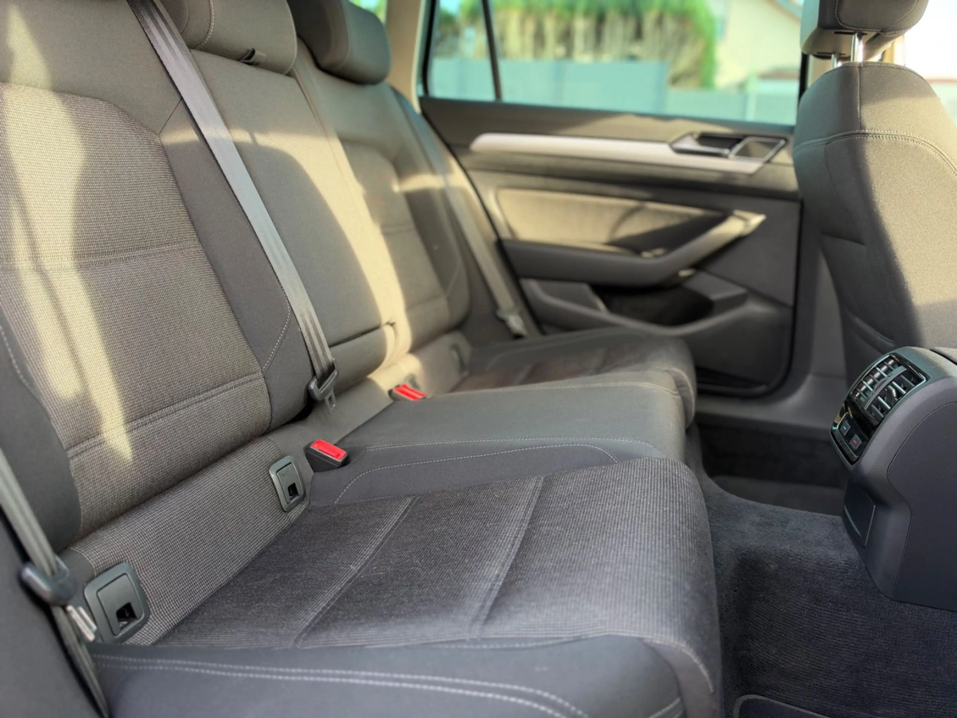 Volkswagen Passat Variant Comfortline — photo 13