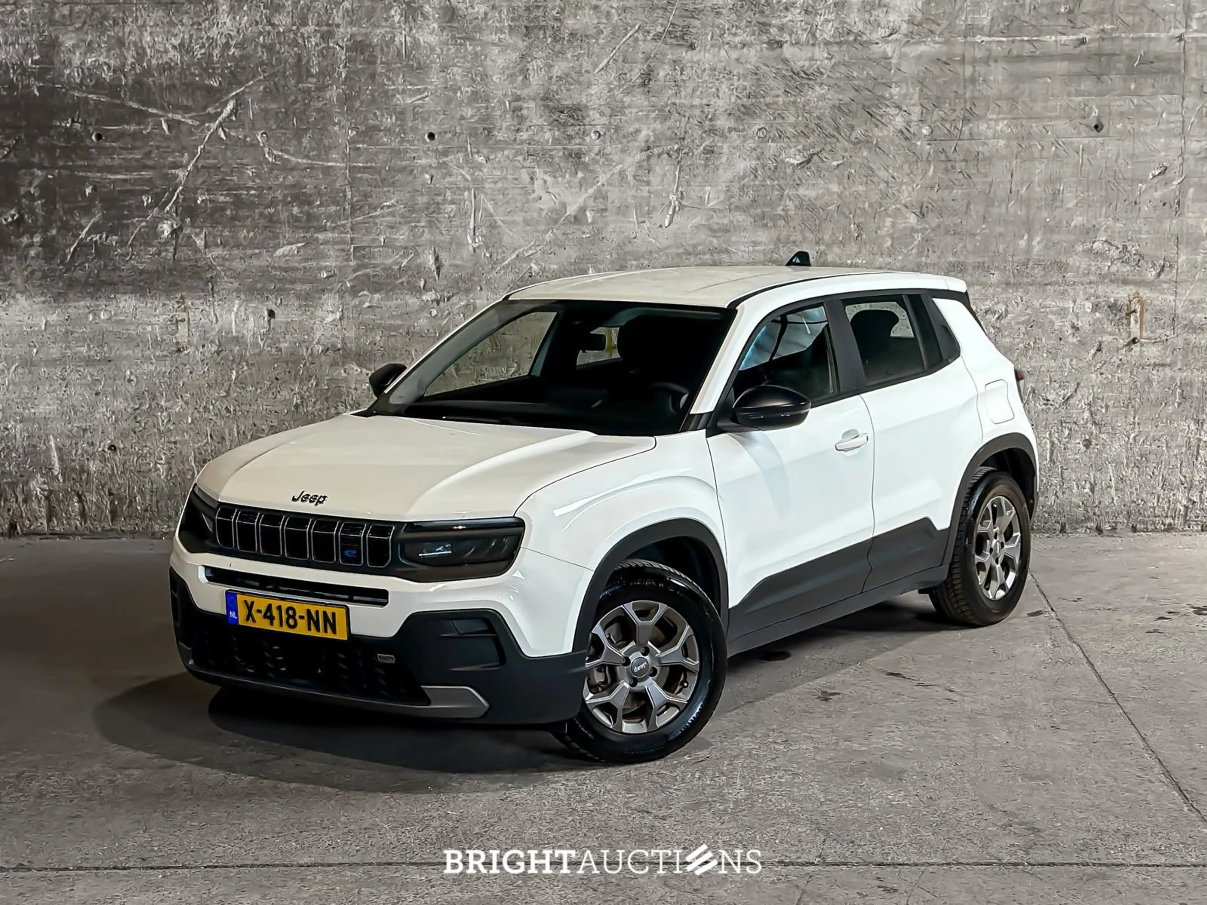 Jeep Avenger Longitude 54kWh — photo 7