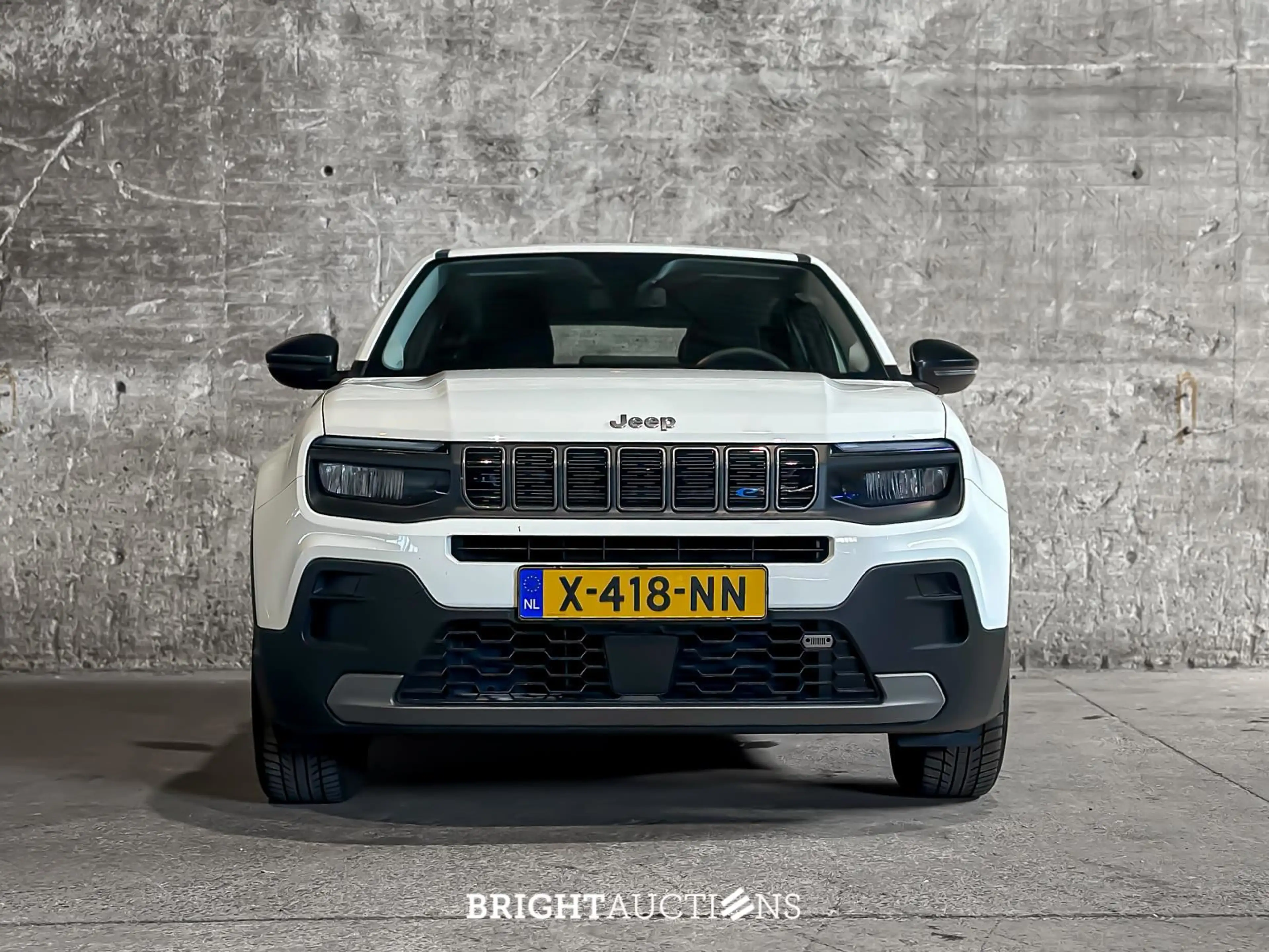 Jeep Avenger Longitude 54kWh — photo 10