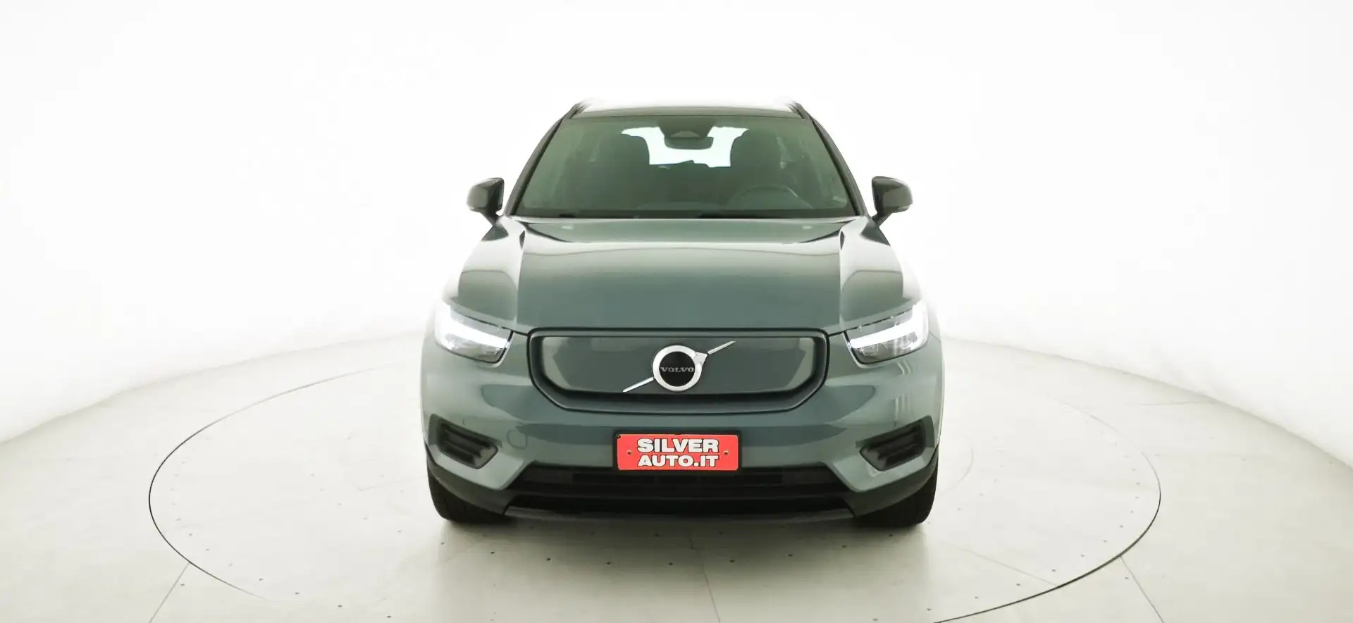 Volvo XC40 Recharge Pure Electric Single Motor FWD Plus Grau - 2