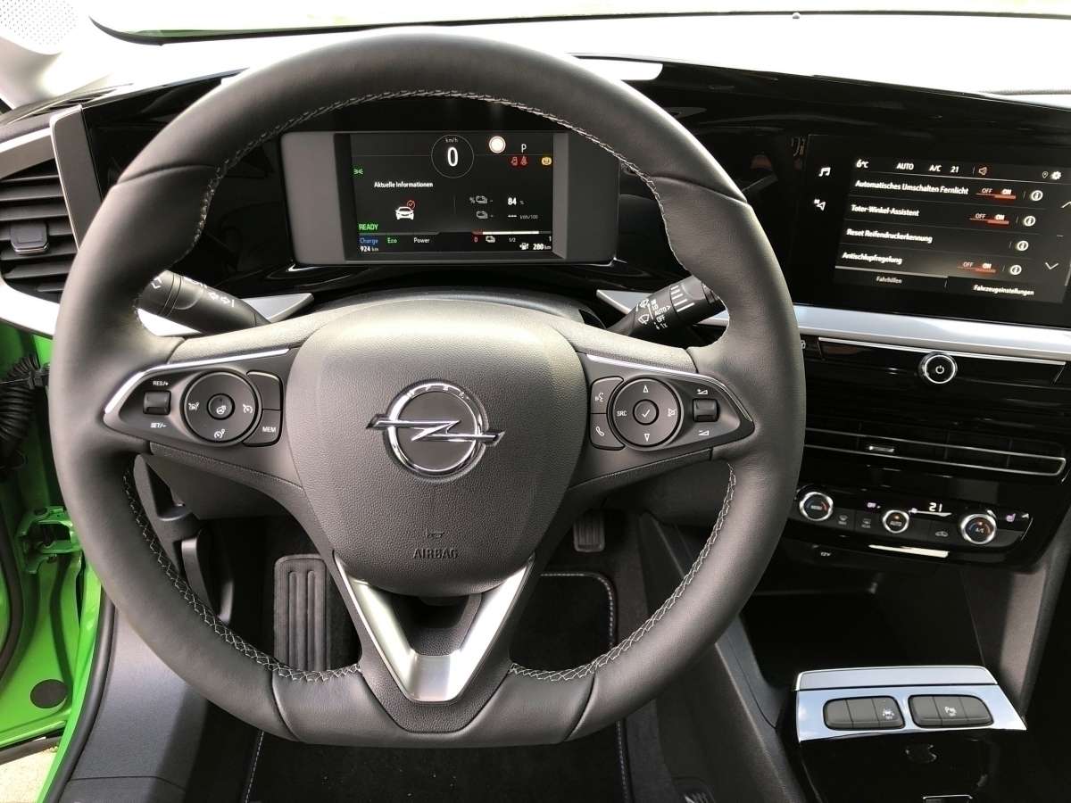 Opel Mokka E