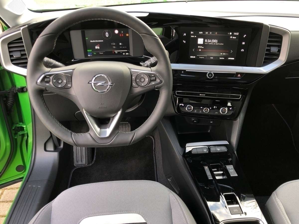 Opel Mokka E