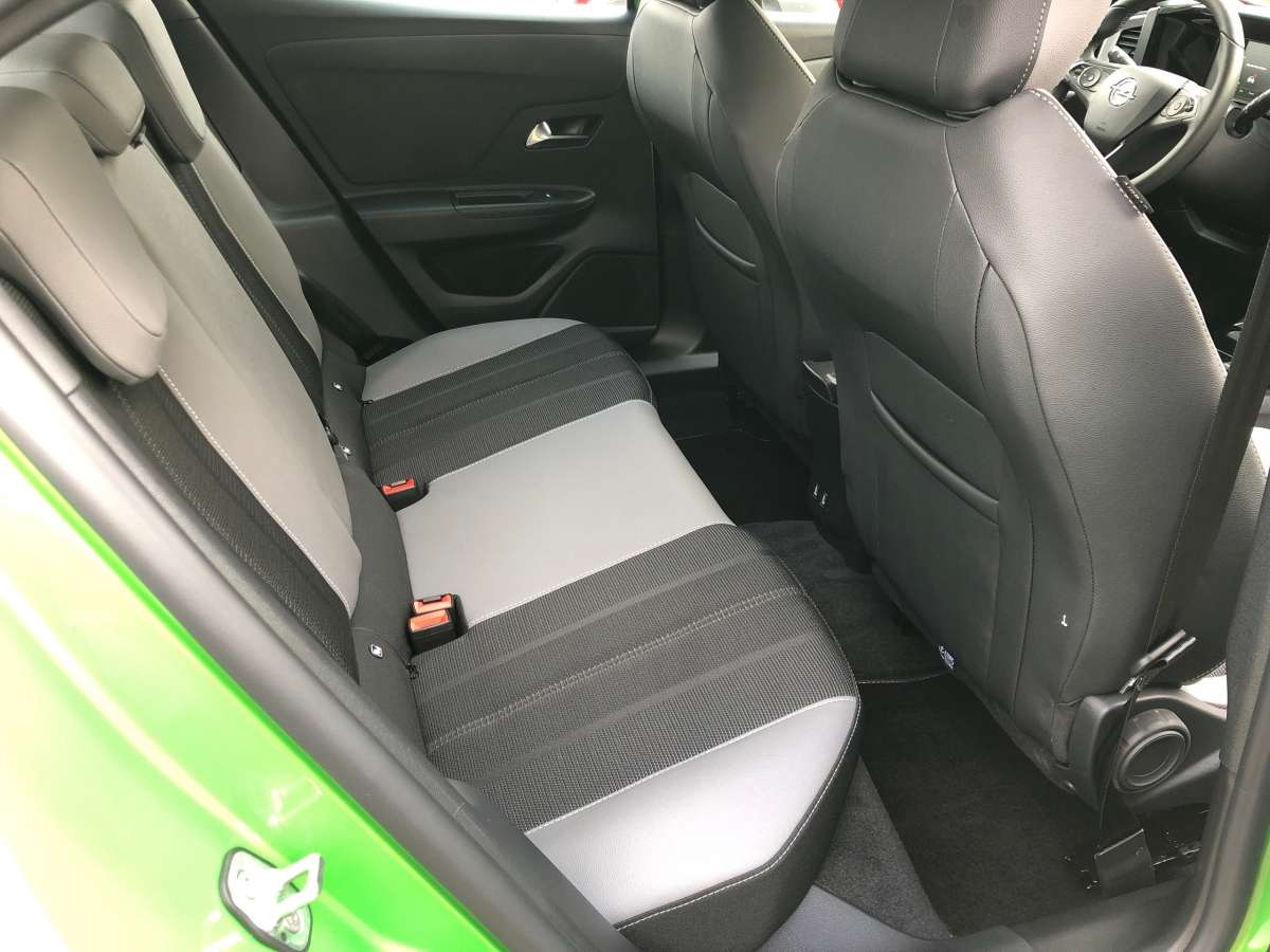 Opel Mokka E