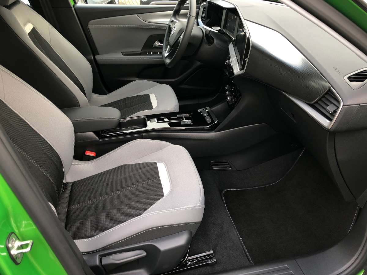 Opel Mokka E