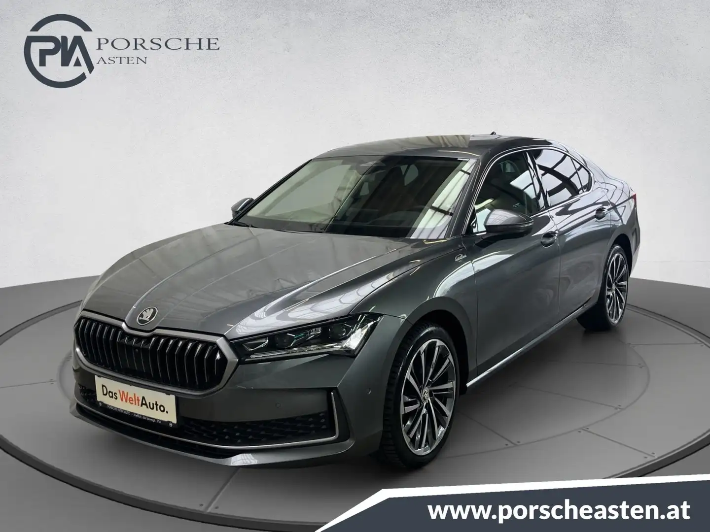 Skoda Superb 4x4 L&K TDI DSG Grau - 1
