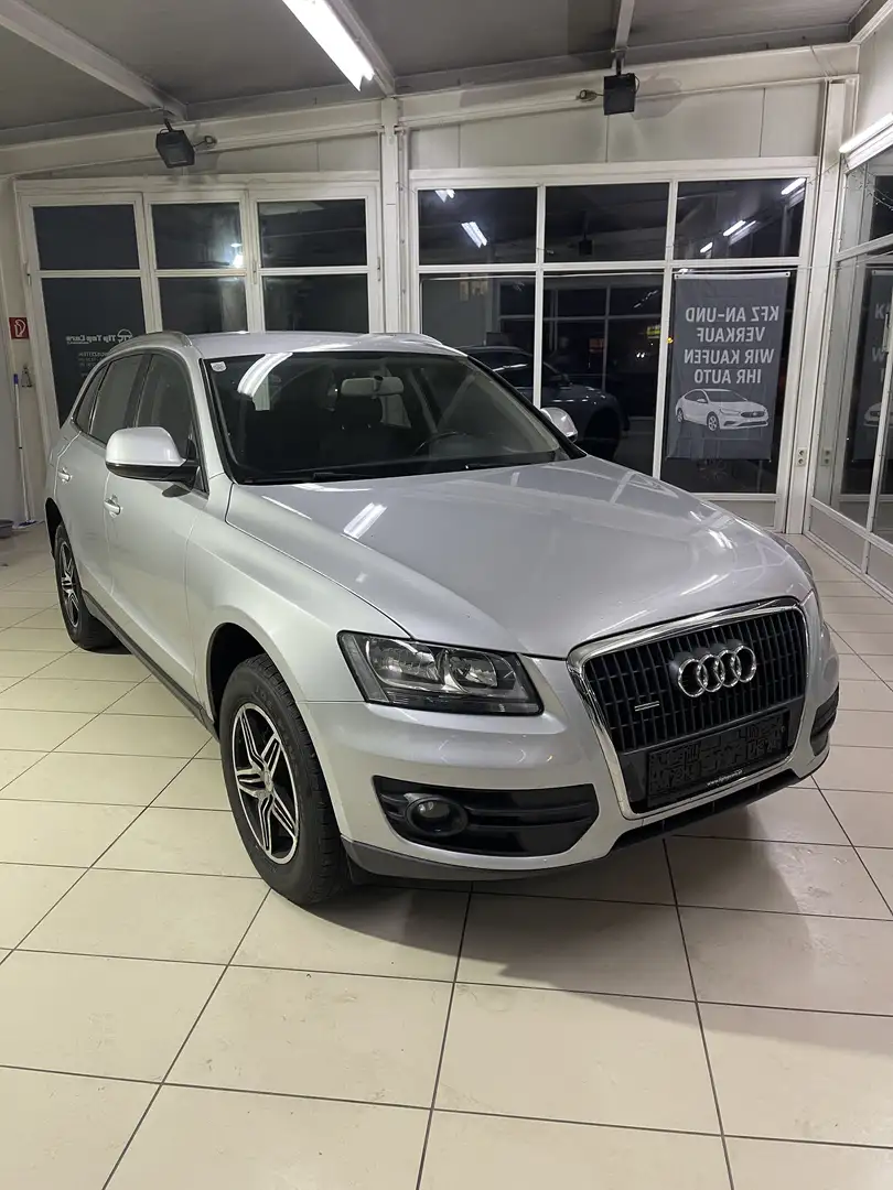 Audi Q5 2,0 TDI quattro DPF - 1