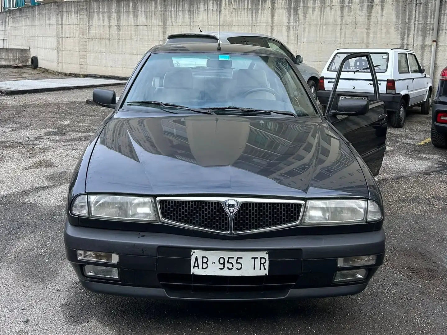 Lancia Delta Delta 1.8 c/airbag Negro - 1