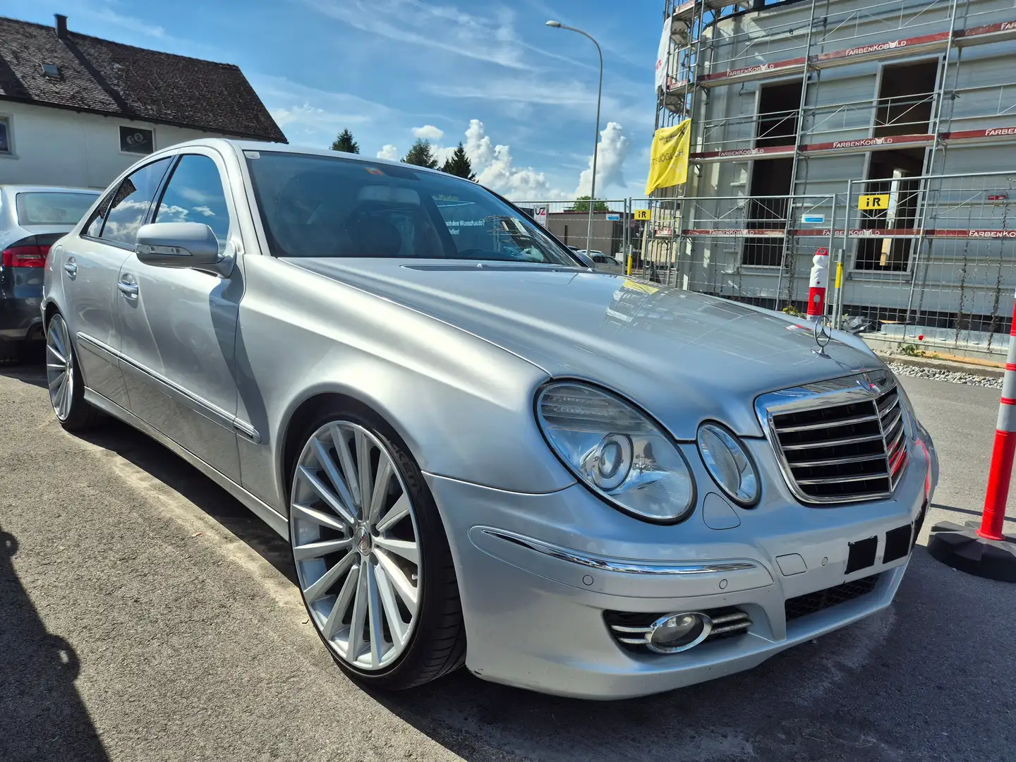 Mercedes-Benz E 220 *** AUTOMATIK *** E 220 CDI Grau - 1