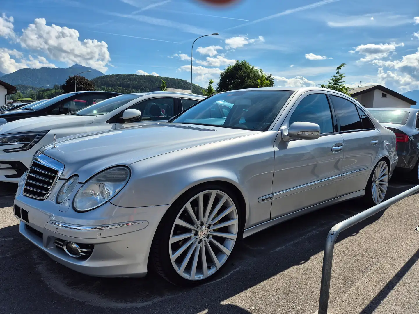 Mercedes-Benz E 220 *** AUTOMATIK *** E 220 CDI Grau - 2