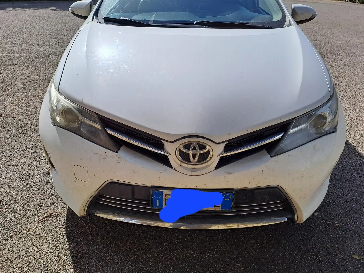 Toyota Auris 5p 2.0 d4d - 1