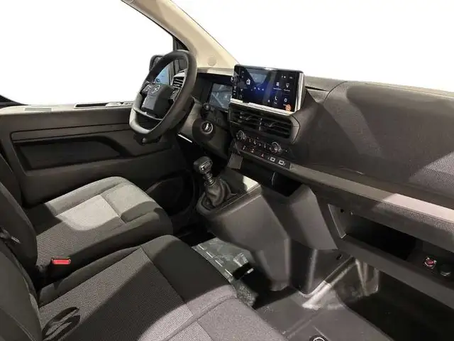 Opel Vivaro view 15