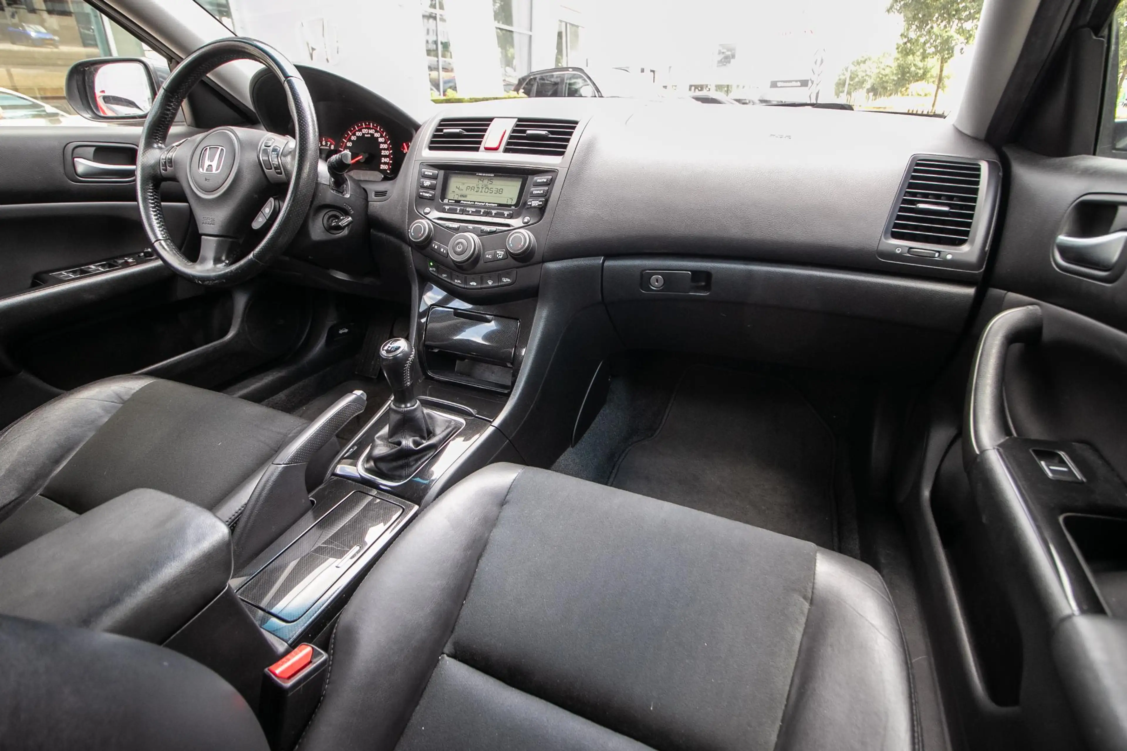 Honda Accord 2.0i Business Mode — photo 4
