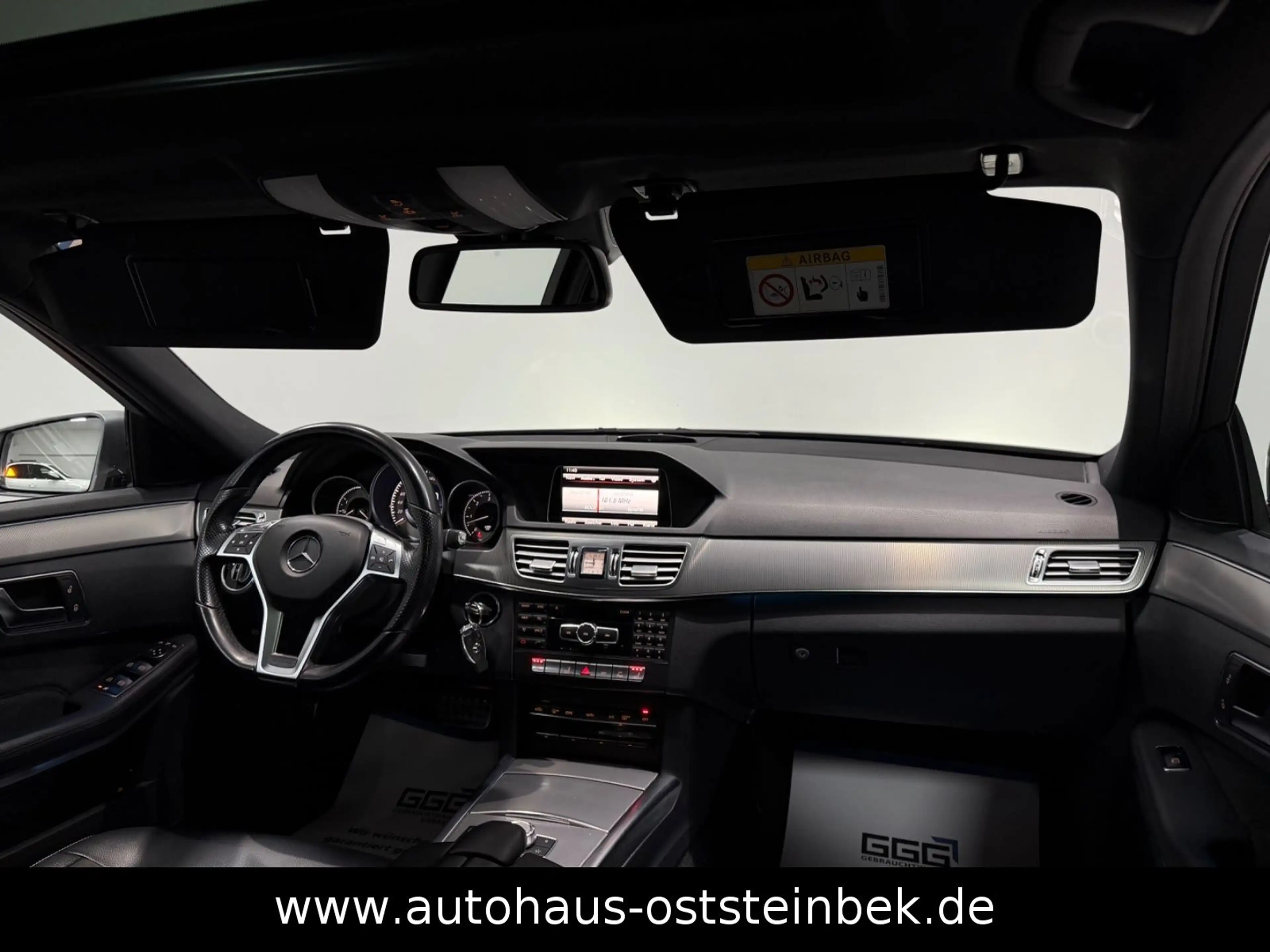 Mercedes-Benz E 300 BLUETEC/AMG-LINE/PANO/360°KAMERA/LED/AHK/ — photo 2