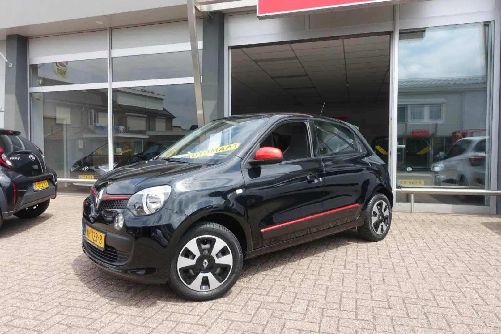 Renault Twingo 1.0 SCE COLLECTION AUTOMAAT 100%NL (All-in prijs) Zwart - 2