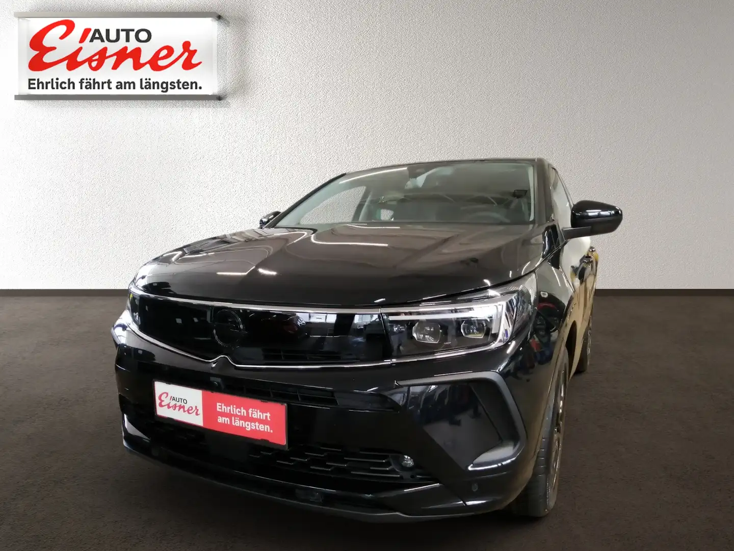 Opel Grandland GS 1.5 Schwarz - 2