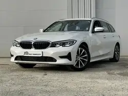 BMW Série 3 318 D Touring BVA8 BUSINESS DESIGN