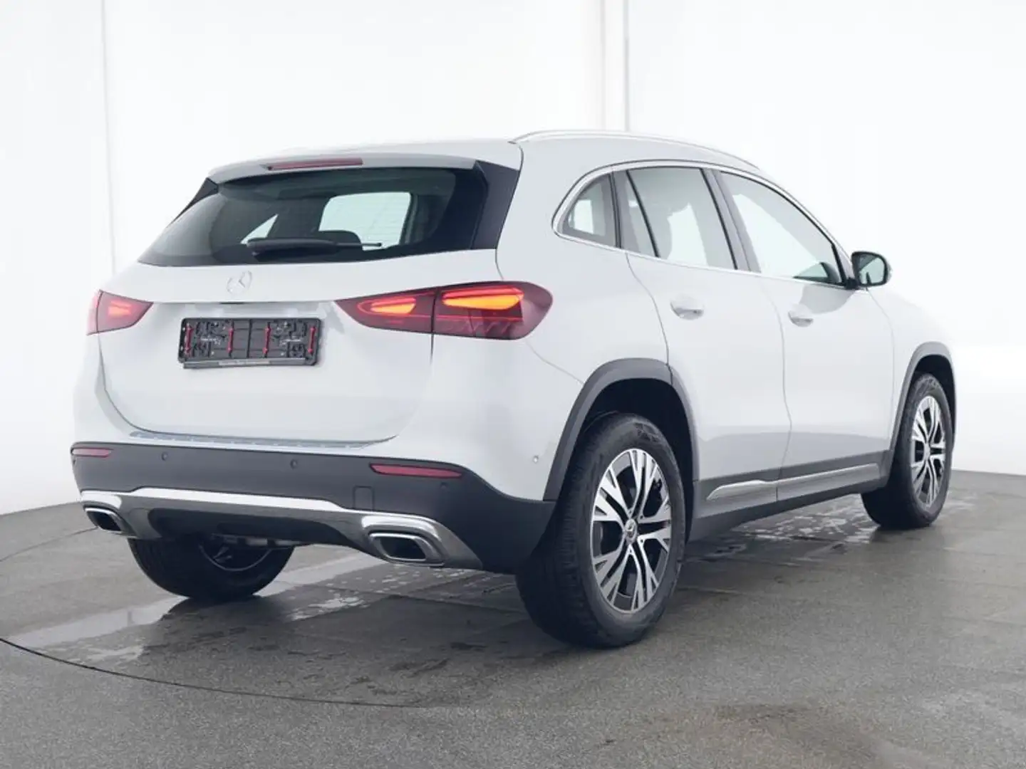 Mercedes-Benz GLA 220 4M Progressive Adv. Totw Kam LED WinterP Weiß - 2
