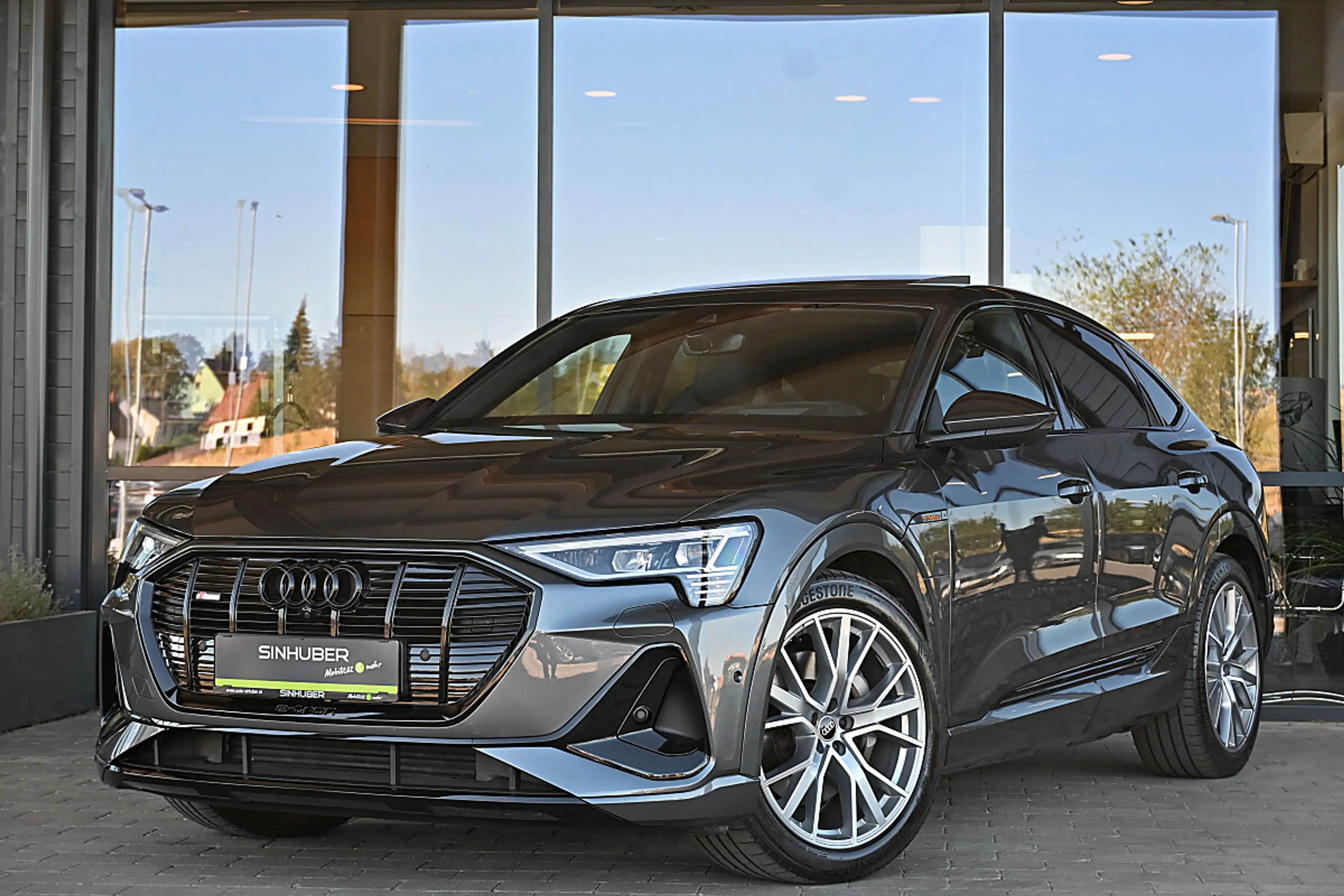 Audi e-tron SB 55 quattro 95kWh S-line NP € 117k ACC, HeadU...