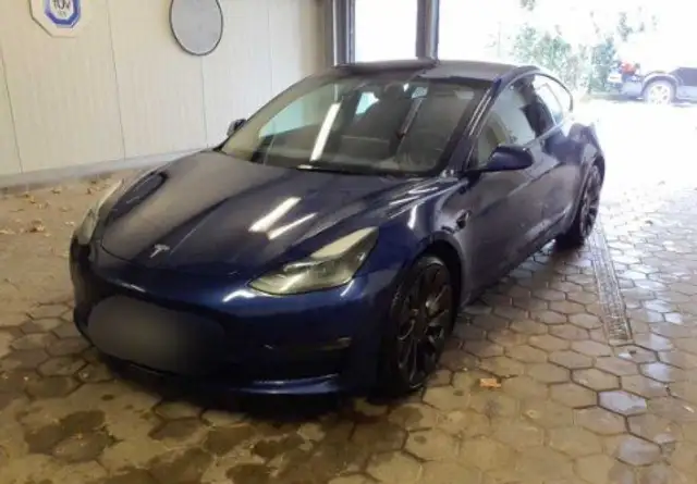 Tesla Model 3 Performance AWD *20Zoll/Allwetter*1.HAND*
