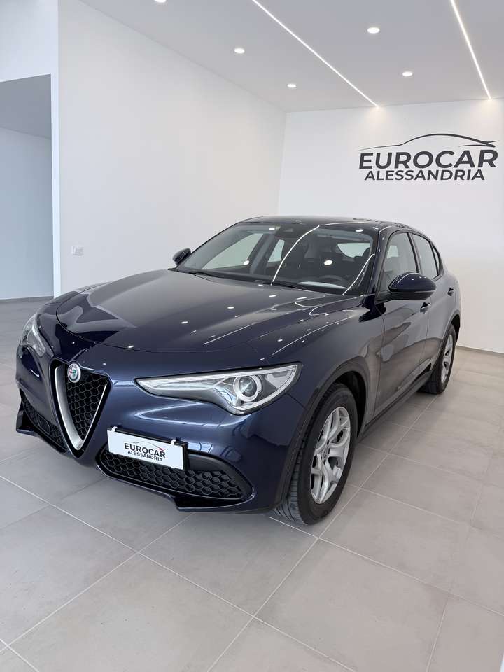 Alfa Romeo Stelvio 2.2 t Business rwd 160cv auto