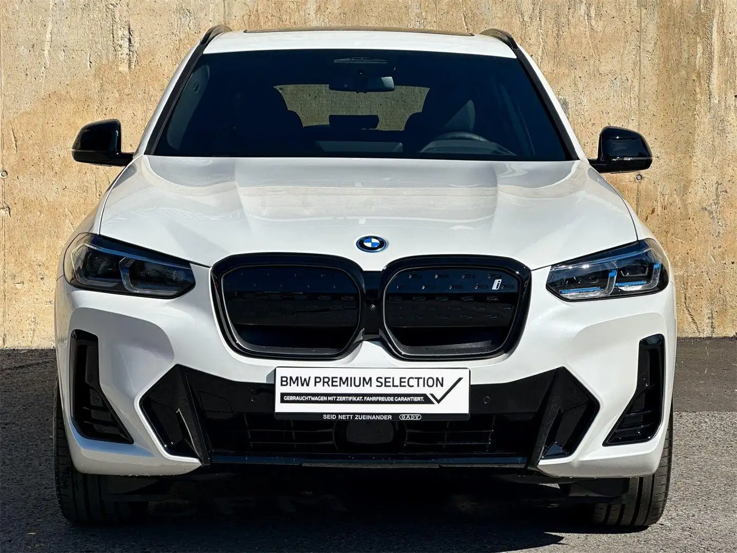 BMW iX3 M 73,8kWh Sport Weiß - 2