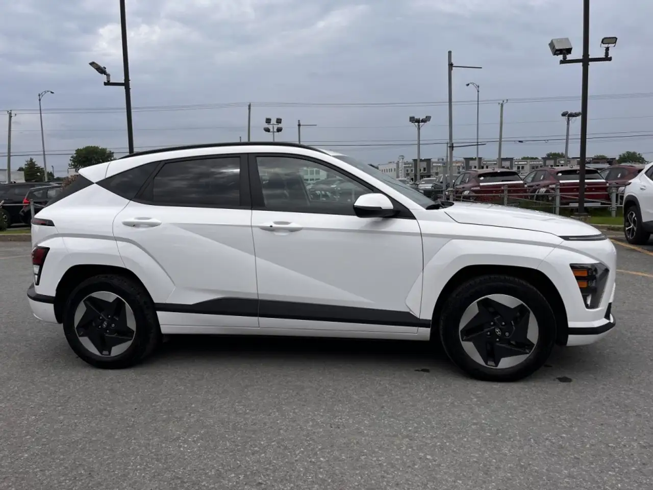Hyundai KONA снимка Hyundai KONA